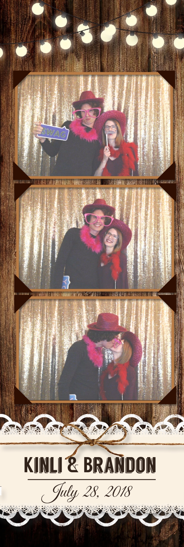Kinli and Brandon's Wedding | View more photos from the event at gallery.photoboothbillings.com/u/PhotoBoothBillings/Kinli-and-Brandons-Wedding